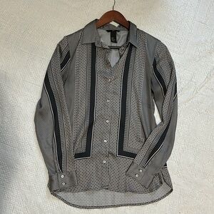 H&M Monochrome Geometric Shirt XS size 2